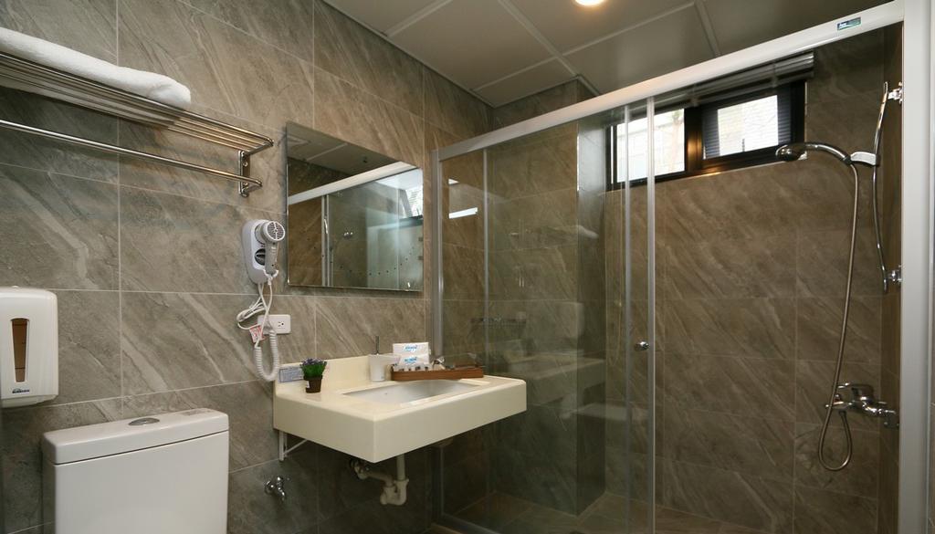 Happiness 210 B&B Dongshan  Exterior foto